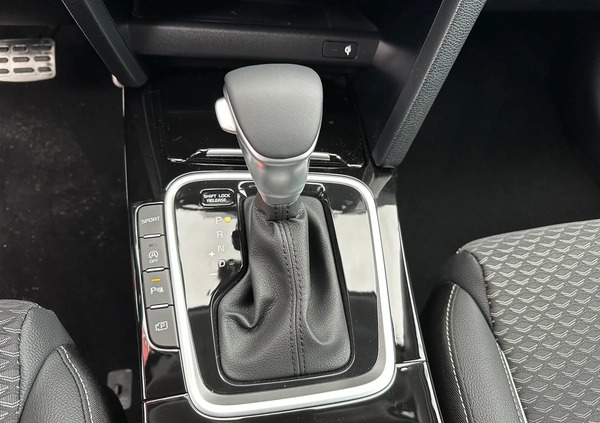 Kia Ceed cena 137700 przebieg: 6, rok produkcji 2024 z Jędrzejów małe 562